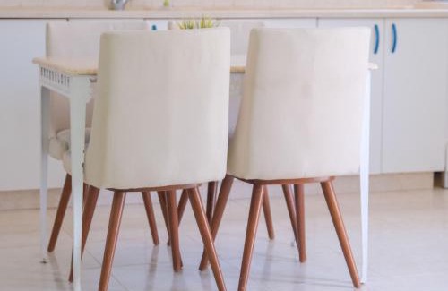 Neve Zohar Apartment | Palmera by LOREN VILLAGE