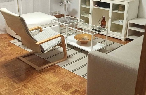 Riaza Condo | 🏡 Paloma's Consultation in Riaza's Square