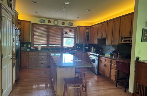 State College House | Pamper Yourself In Luxury 1 & 1/2 Miles From All The Action