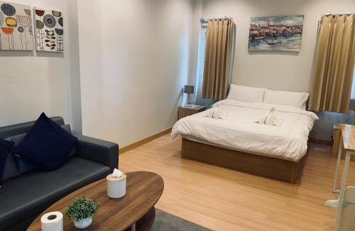 Nong Chaeng Bed & Breakfast | Pani House