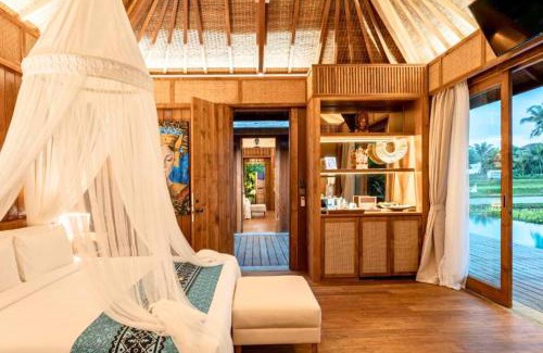 Kedewatan Villa | Panorama 2 BR Private Pool Villa ZN59