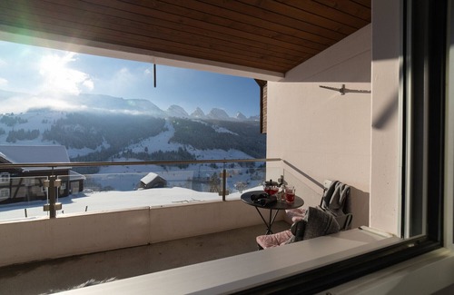 Wildhaus-Alt St. Johann Apartment | Panorama Blick 2.5-room holiday apartment with mountain view
