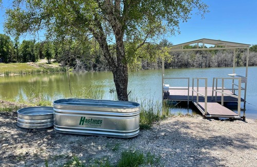 Graham RV Rental | Panorama Group Campsite at Lake Godstone