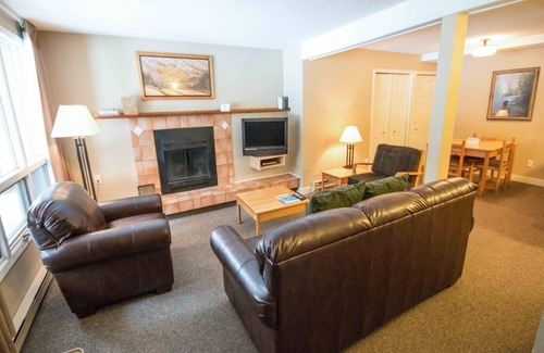 East Kootenay Resort | Panorama Resort BC Ski in/Ski out Feb 17-24,2024 Family day weekend week n