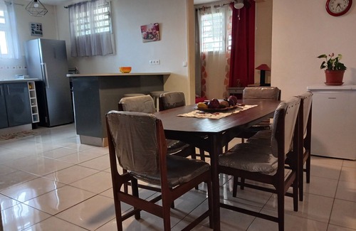 Saint-Joseph Apartment | Panorama verdoso fully equipped. Peaceful and comfortable for the family.