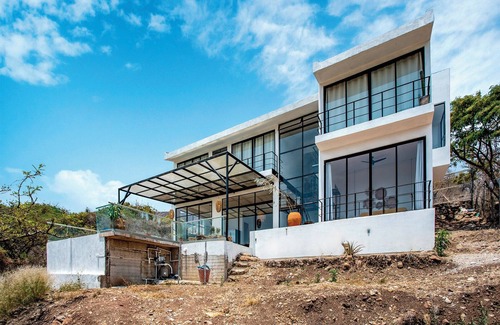 Bajio House | Panoramic Views of Chapala with Swimming Pool Whole Lodging