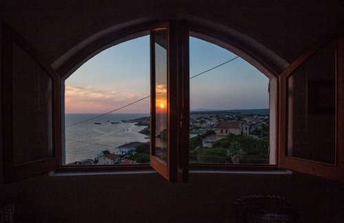 Torre del Pozzo Apartment | Panoramic apartment "IL CASTELLO"