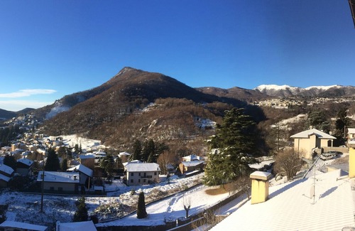 Asso Apartment | Panoramic apartment in Lake Como area