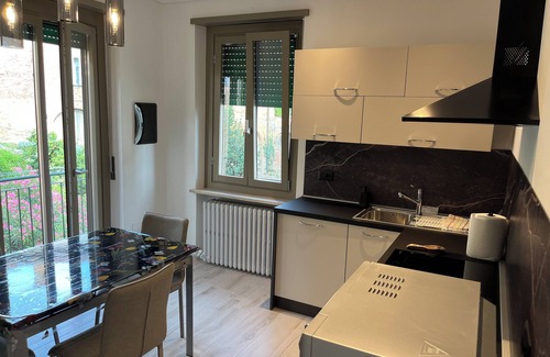 Agliano Terme Apartment | PANORAMIC HILLSIDE APARTMENT