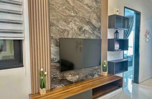 Taman Bukit Mewah Apartment | Paradigm Mall~Paradigm Residence@2BR 5pax