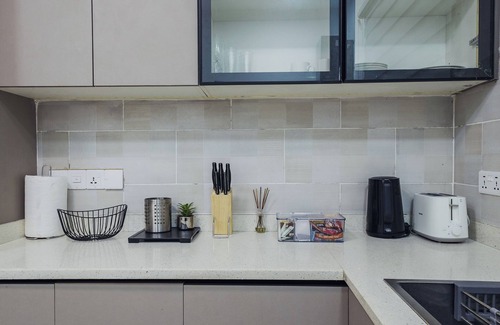 Sekondi-Takoradi Apartment | PARADISE 2: Stylish 2BR with premium finishes, custom décor & stunning views.