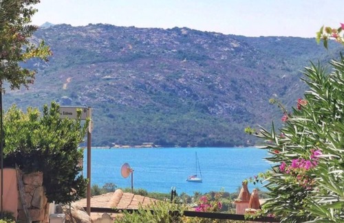 Capo d'Orso Villa | Paradise 3-bedroom villa in charming Capo D'orso with AC, WiFi