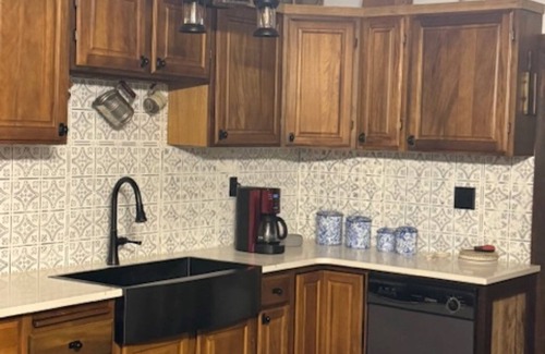 Twin Lakes Cabin | Paradise at Legacy Ranch