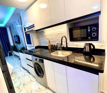 Corniche Road-Dahar Apartment | Paradise Free WI-FI