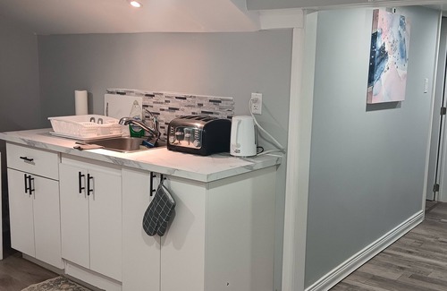 Bridgeview Apartment | Paradise Home Riverside Stay