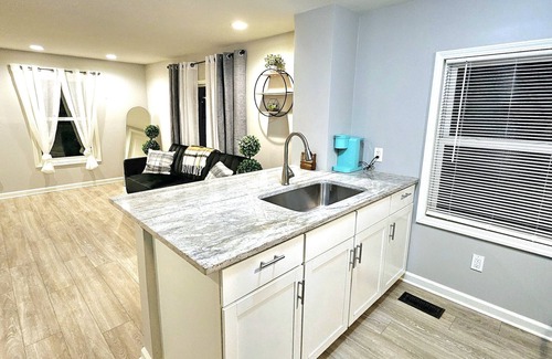 Grand Rapids House | Paradise in Grand Rapids W/backyard fireplace. Pet friendly.