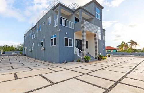 Treasure Beach House | Paradise Point Company Limited