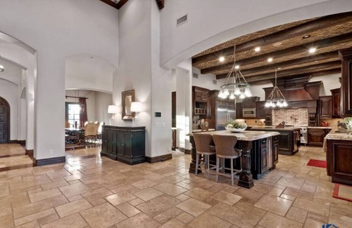 East Mesa Apartment | Paradise Waterslide Grotto SportsCourt Playground