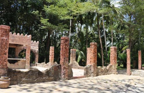 Galu House | ParadiseLost