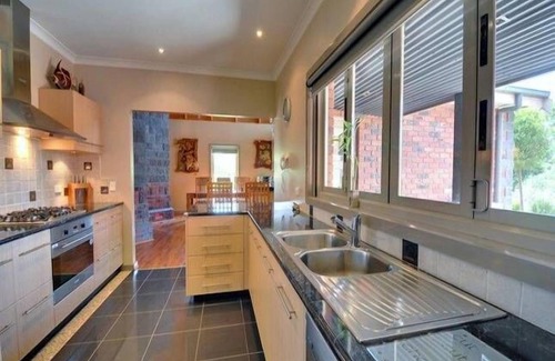 Kinglake House | Paradiso Kinglake, Victoria