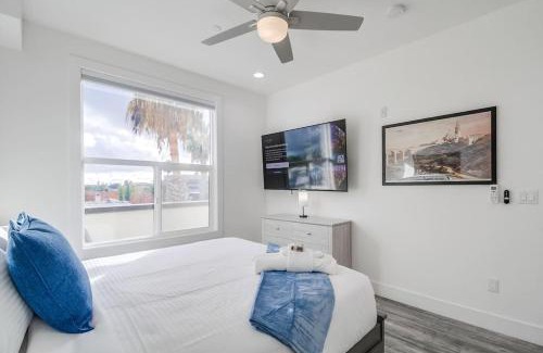 University Heights Apartment | Park Blvd 301 - Modern - Urban Oasis - SPA