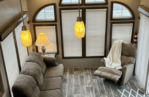 Rush City Resort | Park model at Flickabirds Resort! Golf cart, Boat and jet ski rental available!