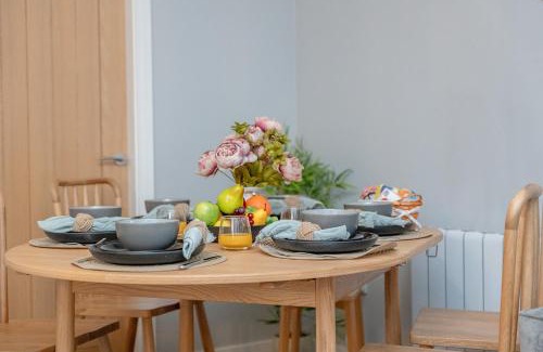 Clitheroe House | Parson Castle View, Sleeps 6, Clitheroe Centre