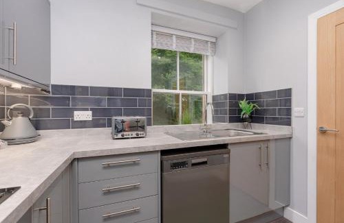 Clitheroe House | Parson Castle View, Sleeps 6, Clitheroe Centre