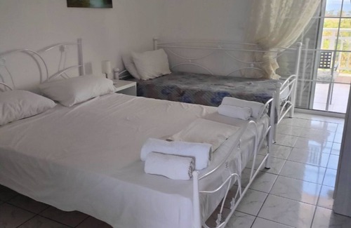 Halkidiki Apartment | Paschalia Haus Liegt in der Grünen Gegend von Psakoudia