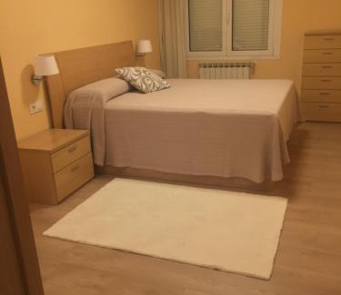 Colindres Apartment | paseo de la Quinta