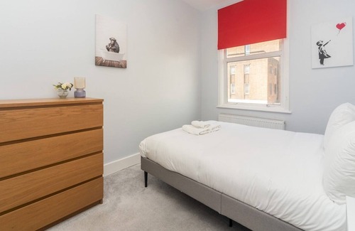 Northcote Apartment | Pass the Keys | Charming Modern 2BR Flat Central Location Zone 1