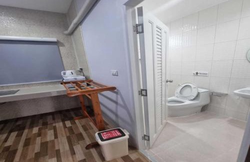 Wiset Chai Chan Hotel | Patamanan Residence Ang Thong