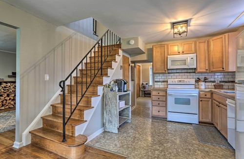 Hellertown Cottage | Patio & Fire Pit: Idyllic Cottage in Hellertown!