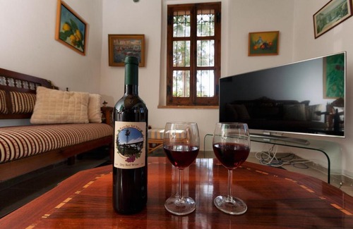 Korucam House | Payt Tel Ruso