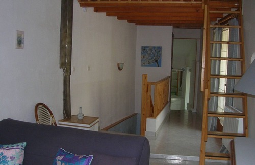 Saint-Pierre-de-Riviere Cottage | Peaceful cottage in Fouchard