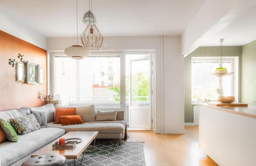 Punavuori Apartment | Peaceful 1BR in Design District