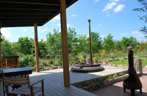 Balloch Villa | Peaceful Bothy Retreat