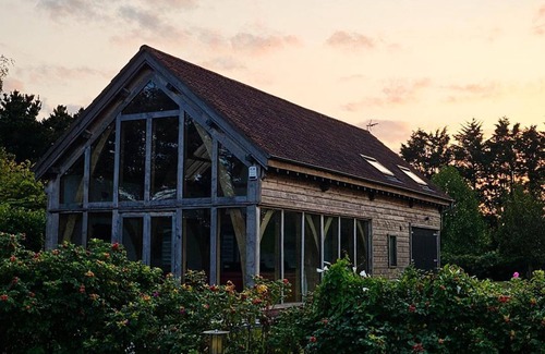 Muchelney Cabin | Peaceful Cabin Nature Getaway in Othery