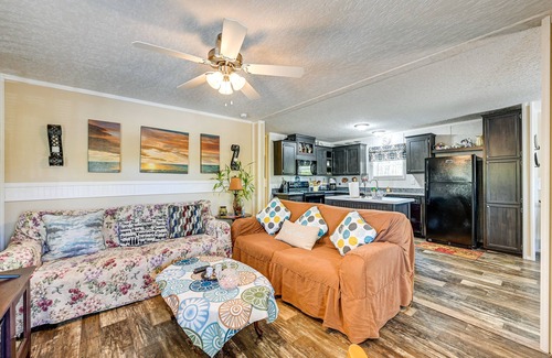 Stokes House | Peaceful Danbury Getaway - 3 Mi to Hanging Rock!