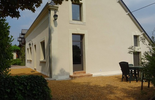 Saint-Gervais-en-Belin Cottage | Peaceful Family Retreat with Bikes and Outdoor Games