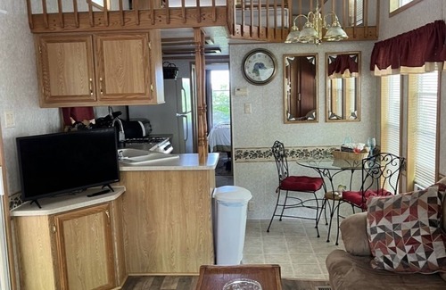 Preston House | Peaceful home away from home