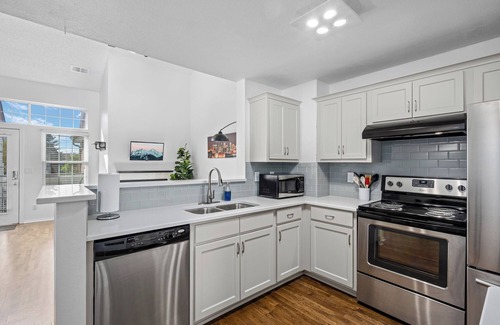 Columbine Valley Condo | Peaceful Prentice with 2-bedrooms & Garage