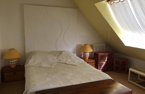 Dureil Bed & Breakfast | Peaceful Retreat in Two Hectare Park with Pool, Near Forest and Attractions