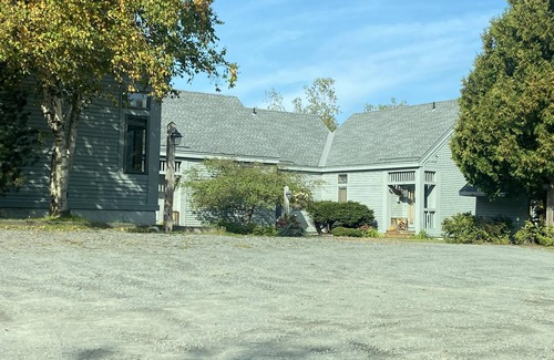 Wilmington Condo | Peaceful, Sunlit Condo on Haystack Golf Course