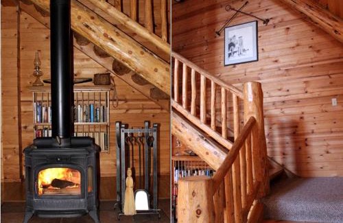 Chiloquin House | Peaceful Waterfront Log Cabin near Crater Lake National Forest, Oregon
