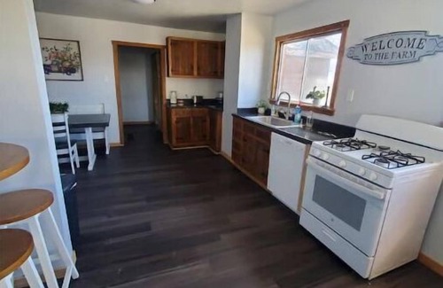 Palisade House | Peach Livin' Farmhouse