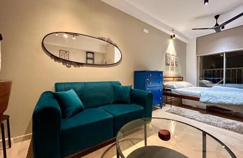 Thane West Apartment | Peak View Studio@Hiranandani thane