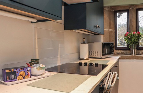 Barnoldswick Cottage | Pear Tree Cottage at Hey Farm