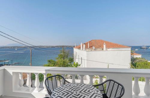 Spetses Villa | Pearl House - Luxurious new beach villa in Spetses stunning view