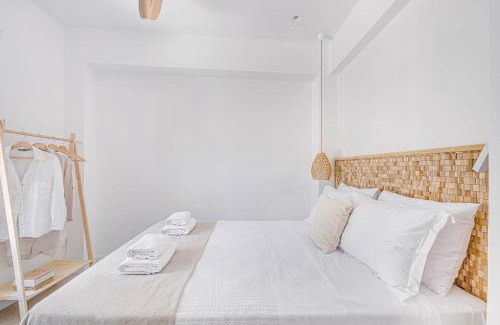 Spetses Villa | Pearl House - Luxurious new beach villa in Spetses stunning view